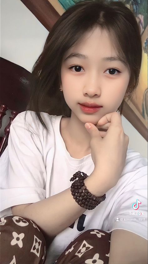 小小的肚子動漫